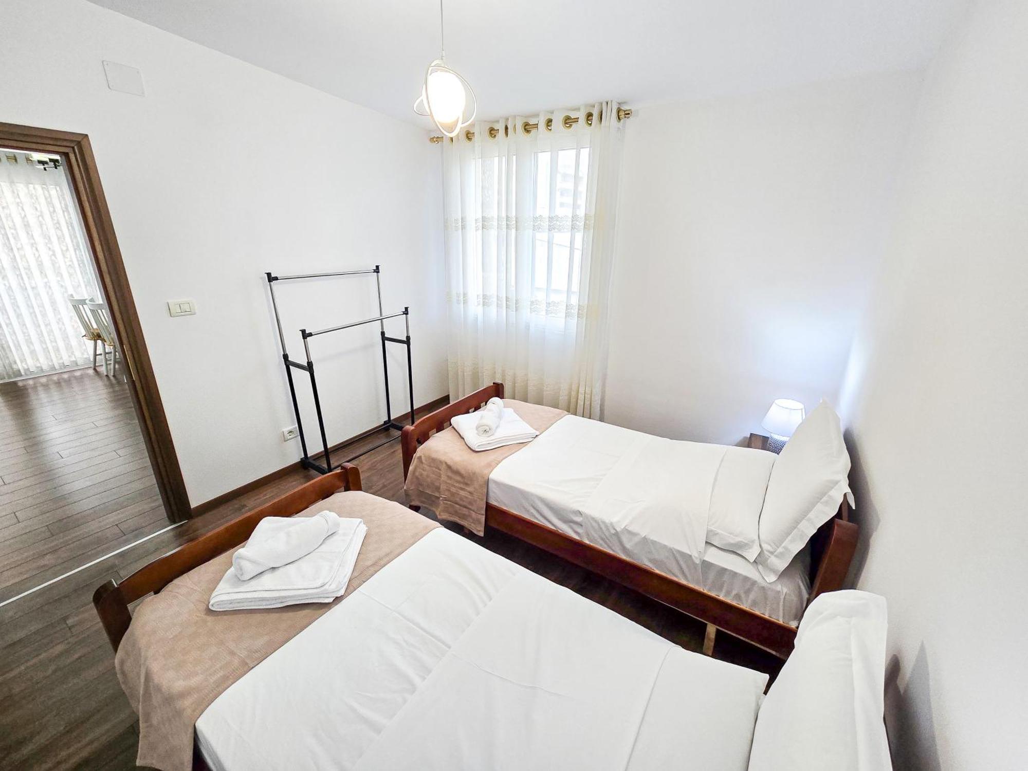 Lake Park 2Br Apartment Tirana Exterior foto
